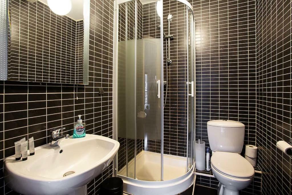 Spacious Belfast City Centre Duplex Apartment المظهر الخارجي الصورة